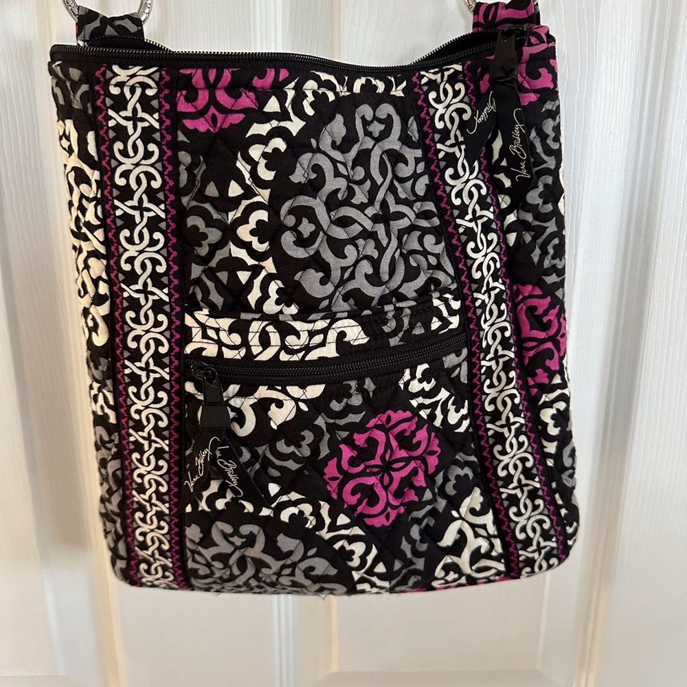 Vera Bradley crossbody - Picture 4 of 5